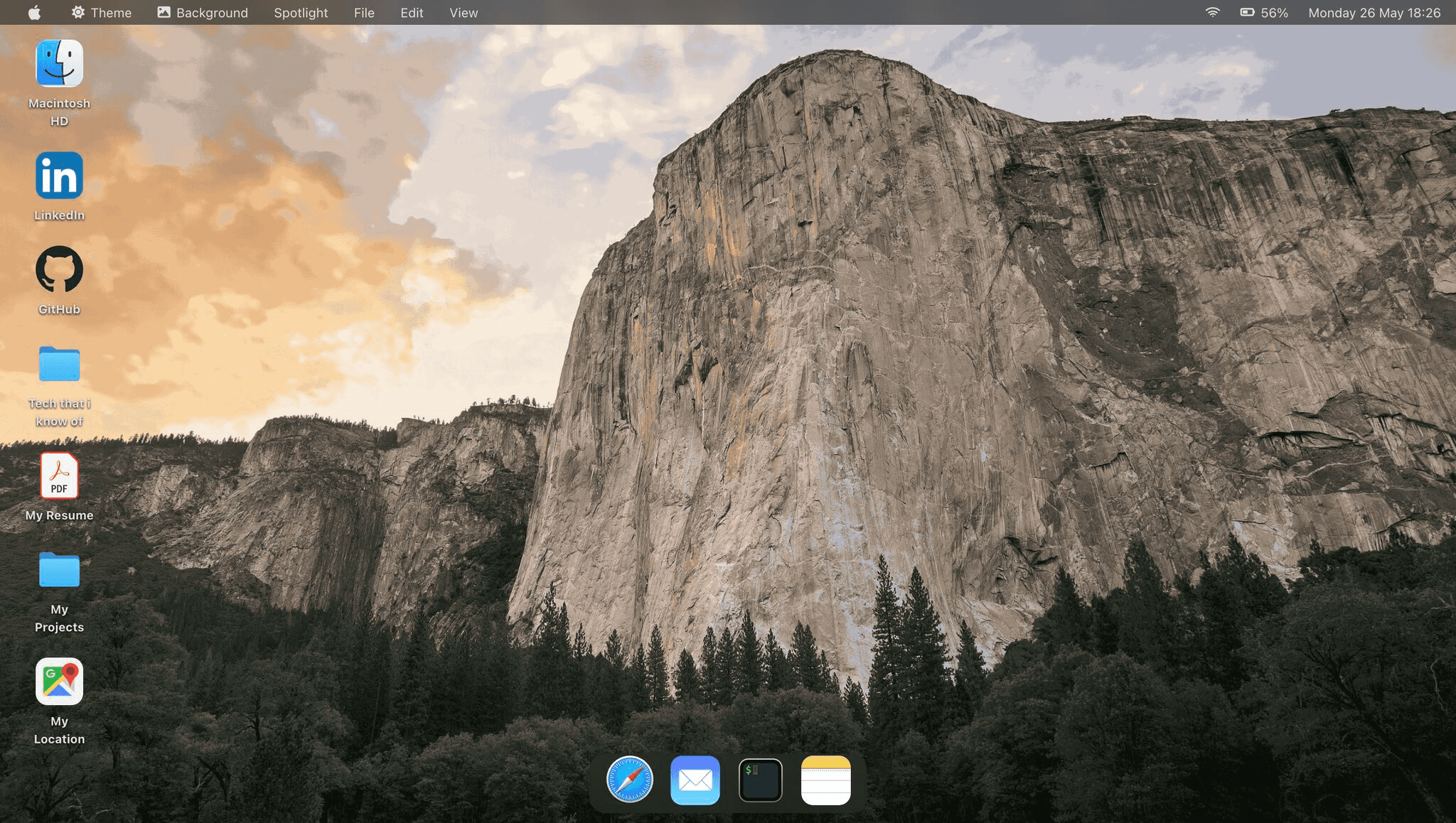 macOS-Inspired Portfolio: Job Hunt Edition